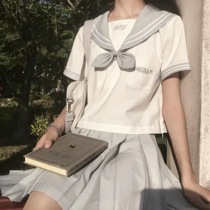 来自火星的恶魔女孩